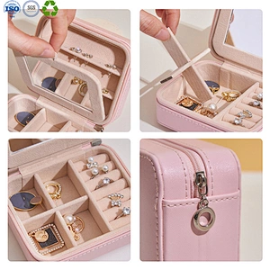 Jewellery pendant boxes