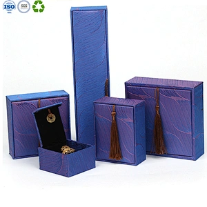 Chinese Style Vintage Linen Jewelry Box