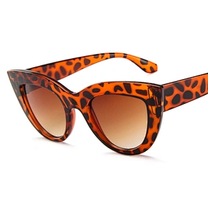 18004 Fashion Black Vintage Plastic Frames Women Cat Eye Sunglasses