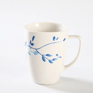 MUG/CUP AND SAUCER