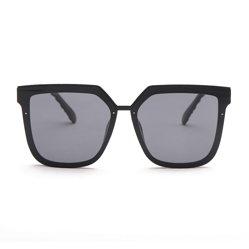 2021 Vintage Retro Style 8 Colors Big Square Crystal Gradient Feeling Full Rim Diamond Cut Sunglasses