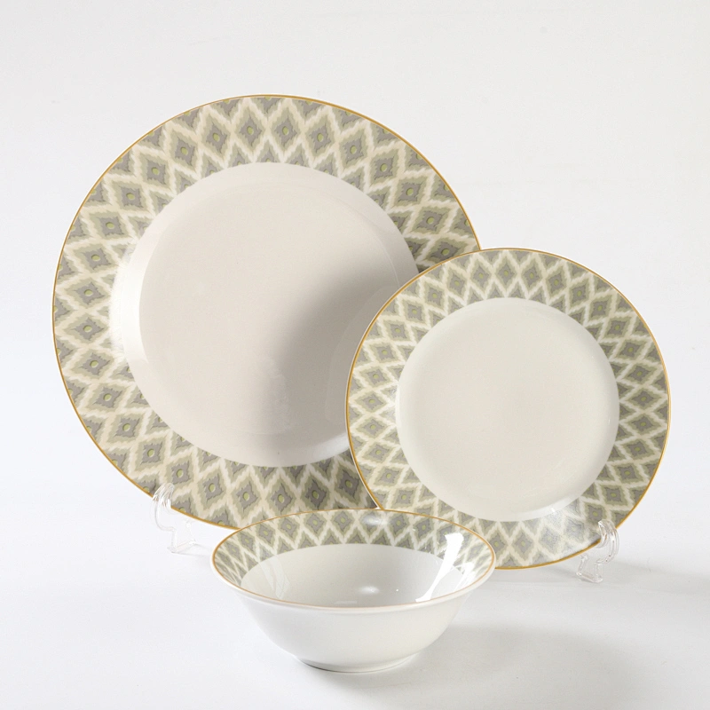 PORCELAINWARE DINNER SETS