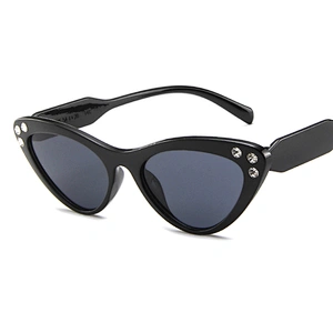 2021 New Style Colorful Popular Fashion Plastic Customized Made Variety triangle cat eye Sunglasses