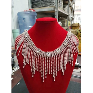 rhinestone chain collar