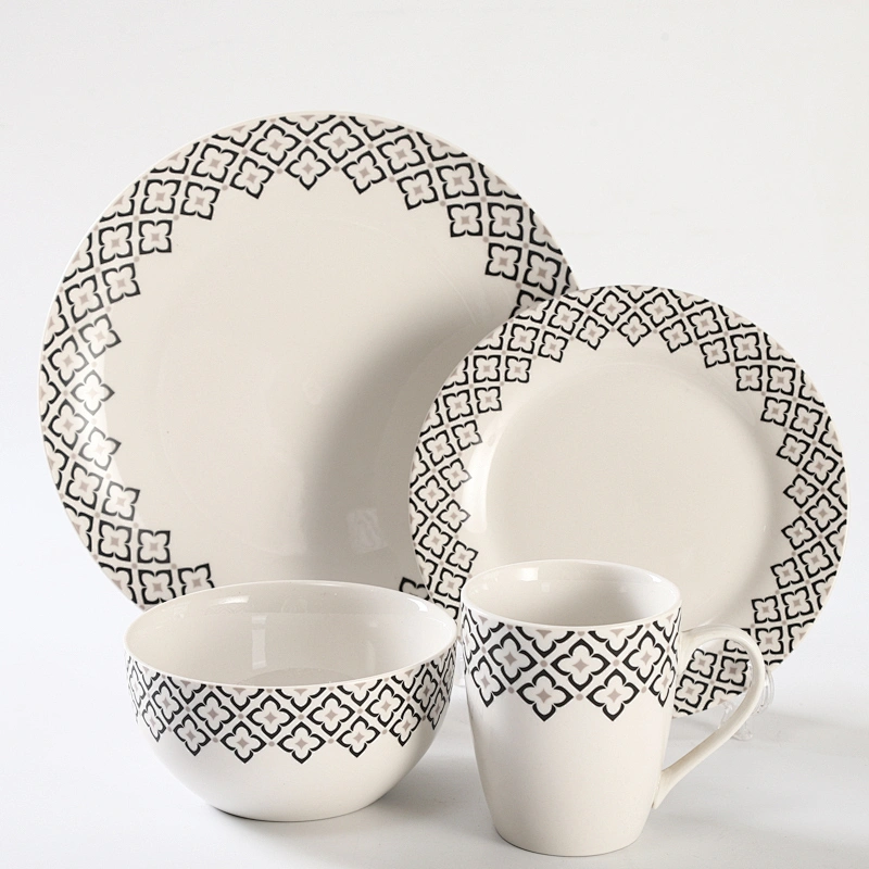 PORCELAINWARE DINNER SETS