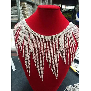 rhinestone chain collar
