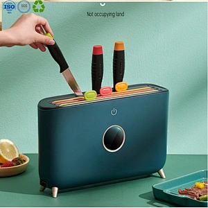 UV light sterilizer cutting board