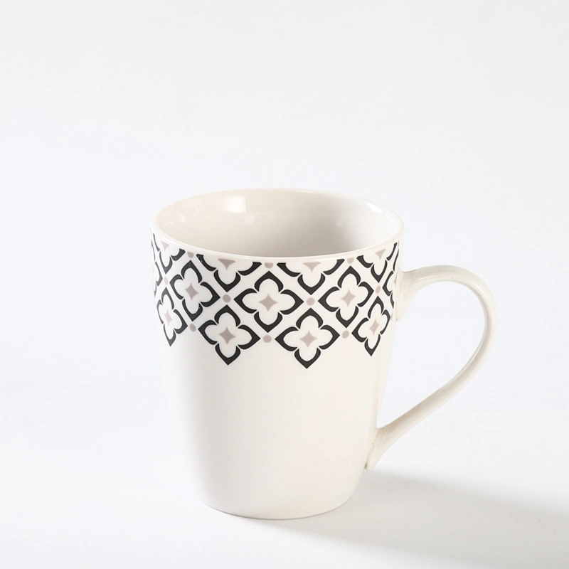 MUG/CUP AND SAUCER
