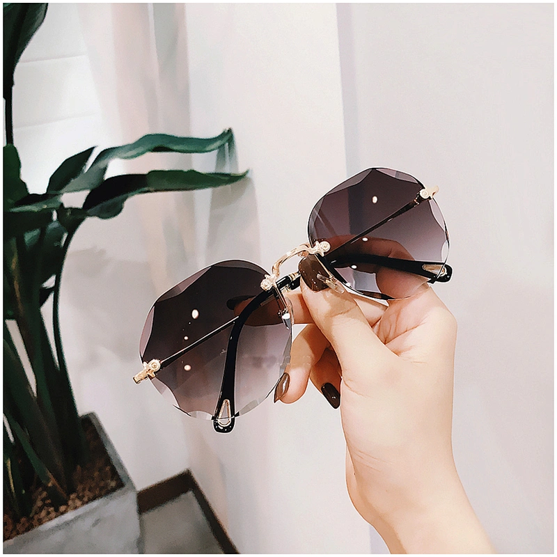 UV400 Oversized Shades Sun glasses Sunglasses Lady Female Women 2021 brand design trendy Rimless sunglasses