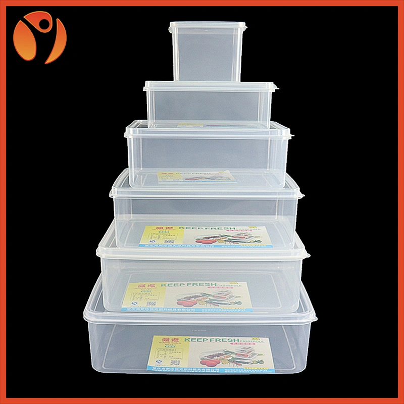 PLASTIC FOOD STORAGE CONTAINER