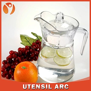 CLEAR PITCHER