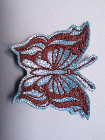 Reflective embroidery patch