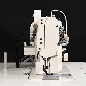 KL-20618-2-4D Computerized Compound Feed Double Needle Lockstitch Walking Foot