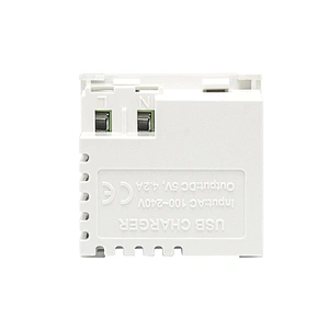 Sinoamigo F21-C6(4.2A) USB Charger