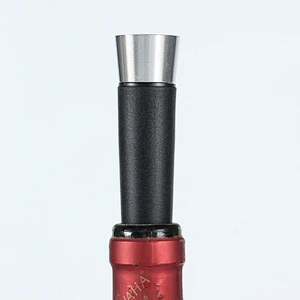 Vacuum wine stopper