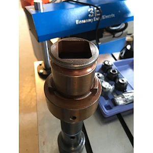 Metric M80 Thread Table Vertical Right Hand Electric