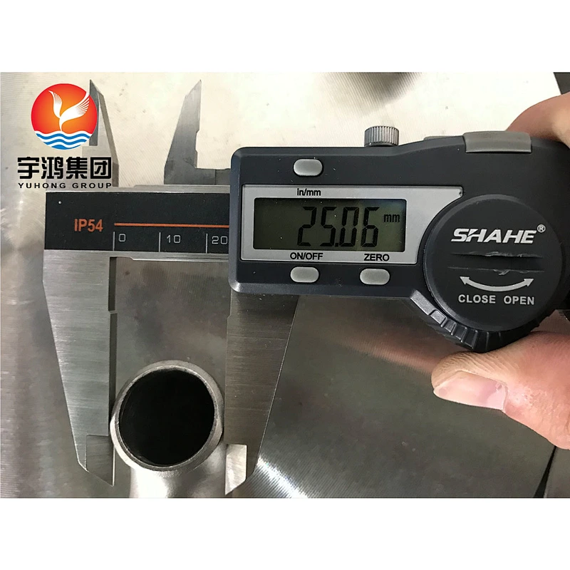 180 DEG. ELBOW ASTM B366 C-22 DIN 1.4501 B16.9 BUTT WELD FITTING
