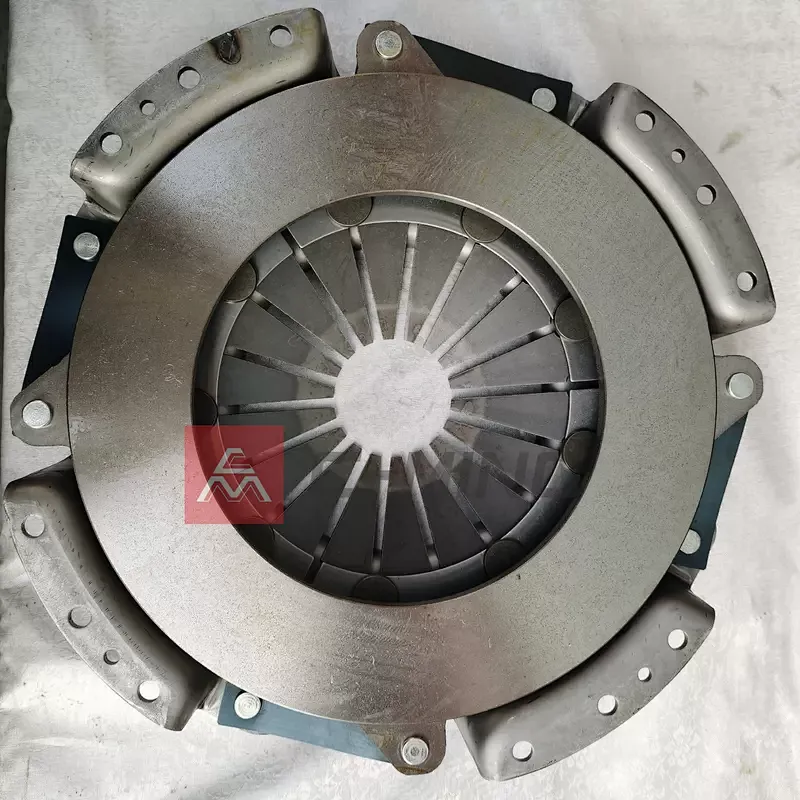 SD33T NSC528 3021061510 Nissan Clutch Kits 275x180x320