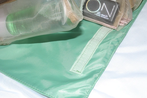 bag makeup
