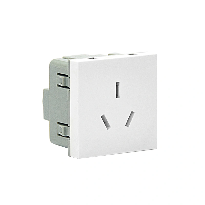 Sinoamigo F4/China Three Pin Socket