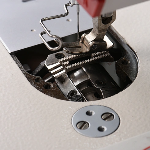 double step lockstitch sewing machine