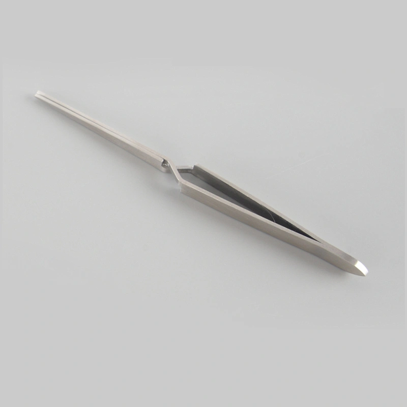 Tweezers