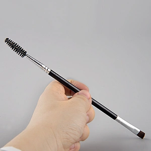 Eyebrow brush