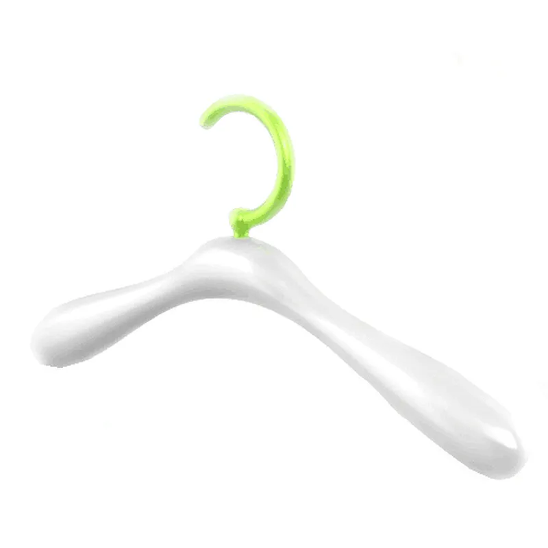 Children's clothes hangers