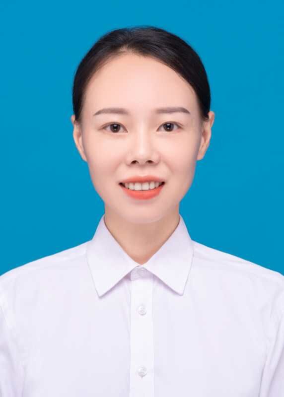 Selina Jiang