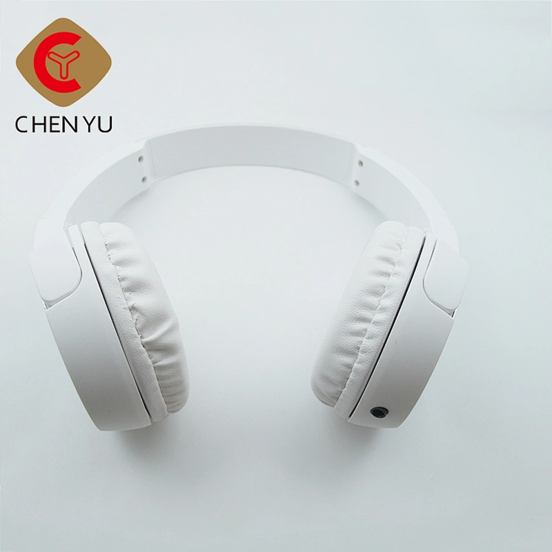 China wholesale sound performance on-ear earphones wired headphone
