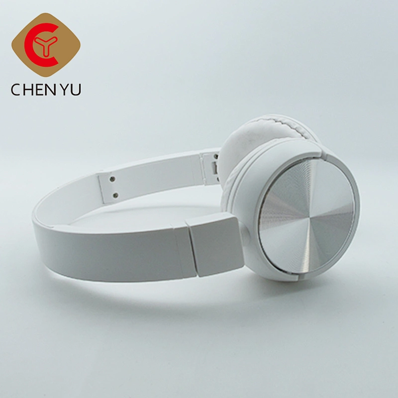 China wholesale sound performance on-ear earphones wired headphone