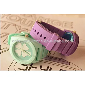 Fashion movement waterproof silicone big dial table watches. Lady jelly watch for female students