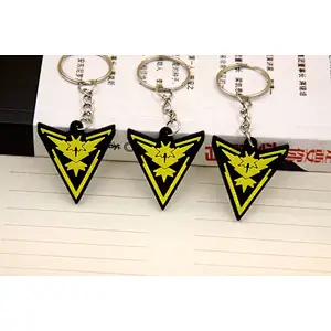 Factory wholesale promotional gifts christmas bestselling keychain go pokemon card key ring