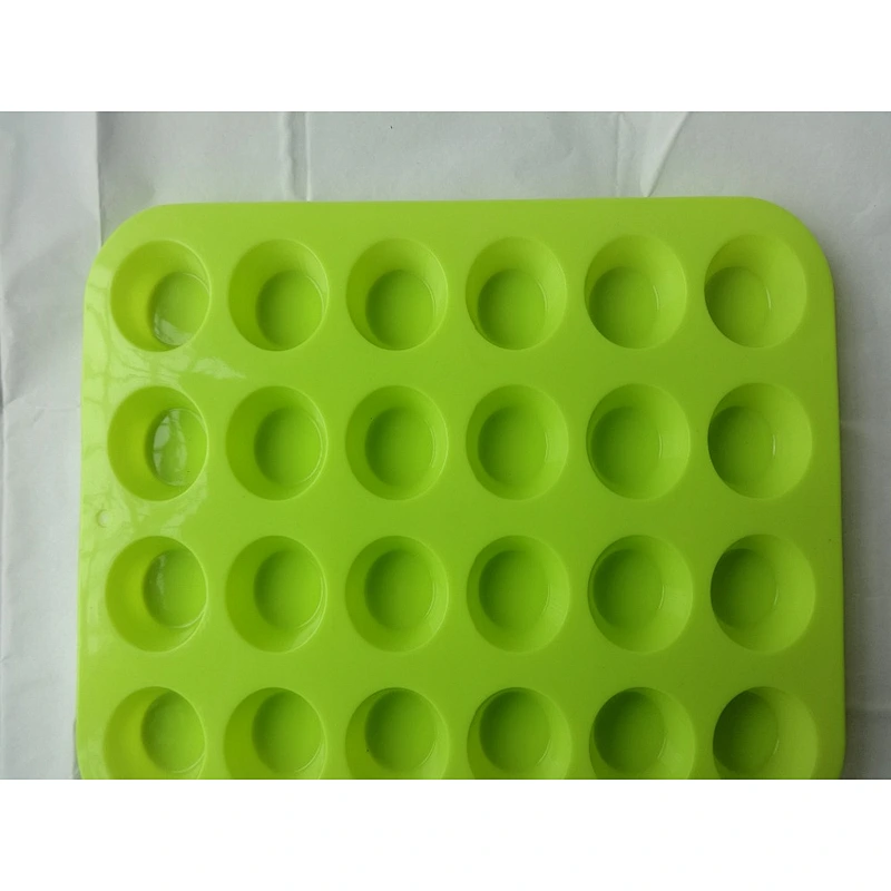 LFGB Microwave oven flower shape cake mold silicone cake pan