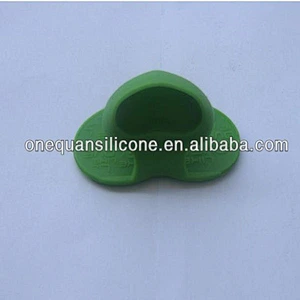 Silicone heat resisting clip home utensil