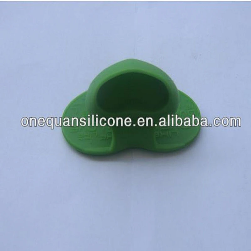 Silicone heat resisting clip home utensil