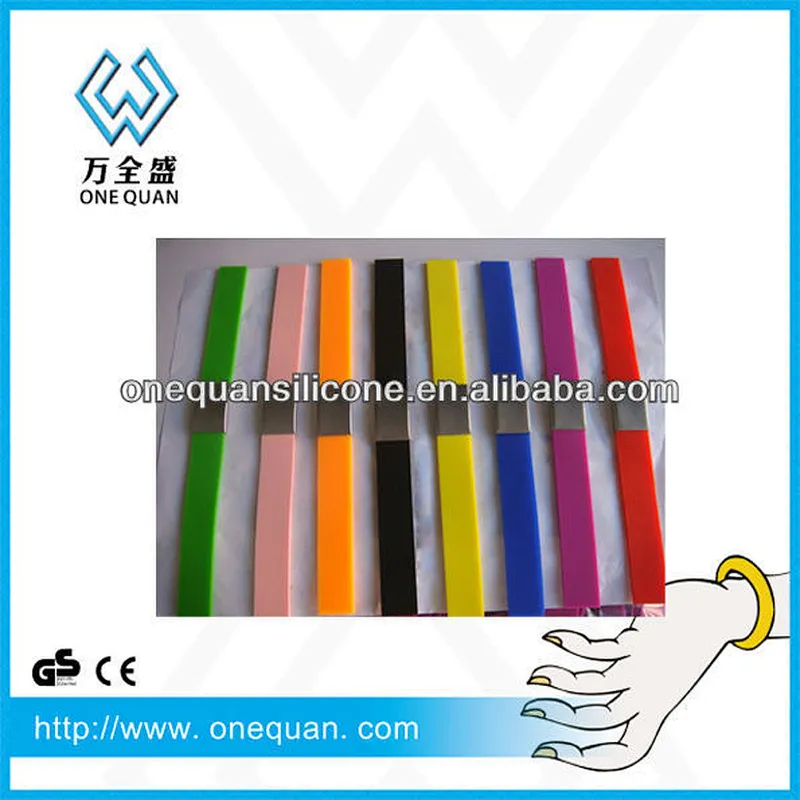 Wholesale Various Color Silicone Bracelet Cheap Personalized Bracelets For Gifts