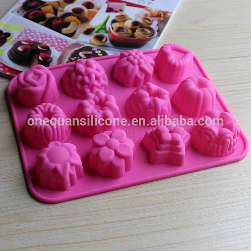 Wholesale BPA Free 12 Cavities Flowers Cake Silicone Mould Non Stick Candy Mould
