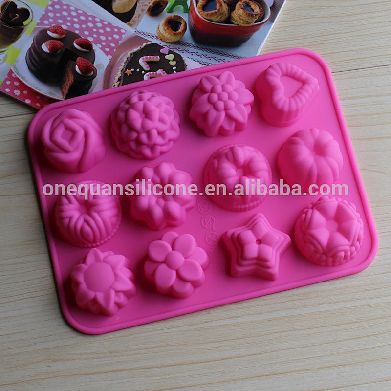 Wholesale BPA Free 12 Cavities Flowers Cake Silicone Mould Non Stick Candy Mould