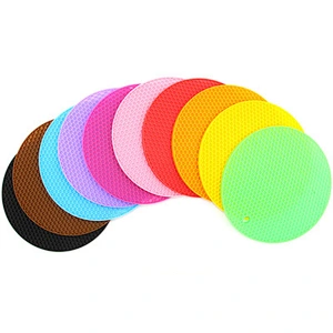 FDA Standard promotional gifts silicone cup coaster with cue shapes and factory price