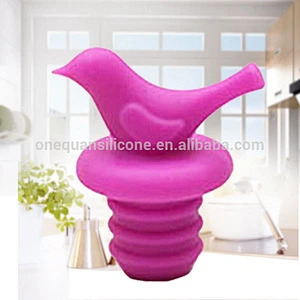 Wine Stopper, Silicone Vacuum Beverage Bottle Stoppers with Wine Pourer