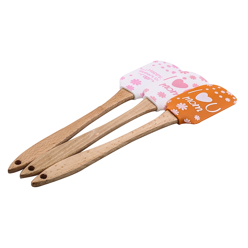 Ecofriendly Kitchen Baking Products DIY Funny Cake Scraper with Solid Wooden Kitchen Utensils