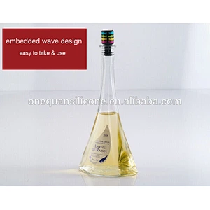 Silicone Custom Wine Bottle Stopper With marker rings