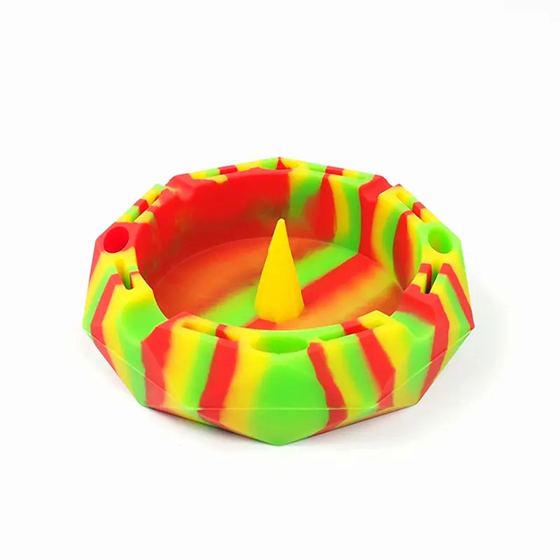 128x128x32 mm Silicone Ashtray Eco-friendly Portable Unbreakable Luxury Outdoor Man Ashtray