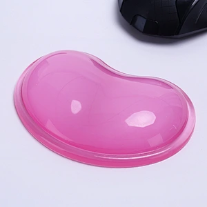 Wholesale Heart-Shaped Silicone Gel Wrist Rest Translucence Mouse Pad