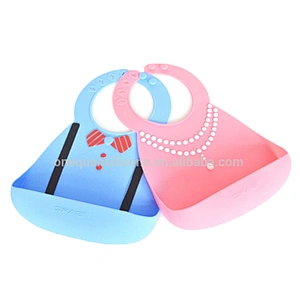 Waterproof Custom High Quality Waterproof Silicone Bib With Pocket