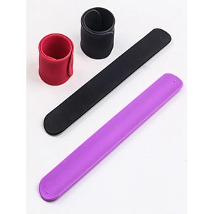 Silicone bracelet logo unique code customize packaging