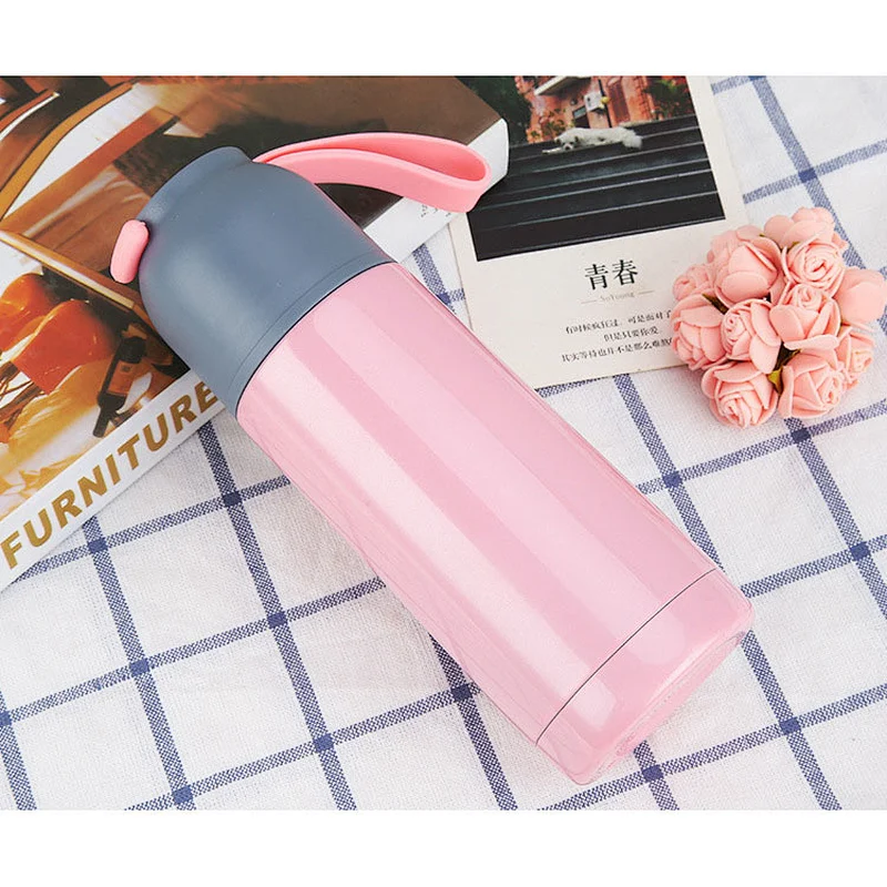 Low price cup with silicone lid promotional travel water cup Good Service