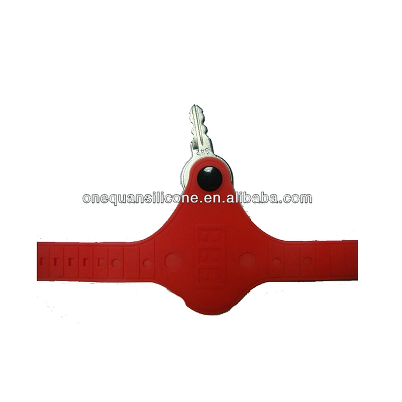 Wholesale silicone key holder bracelet rubber bracelet key holder for gifts