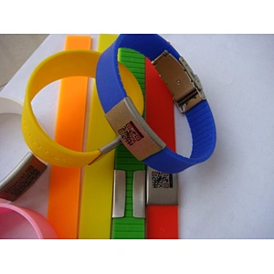 Fashion most popular waterproof silicone bracelet watch with customized colorful for kids